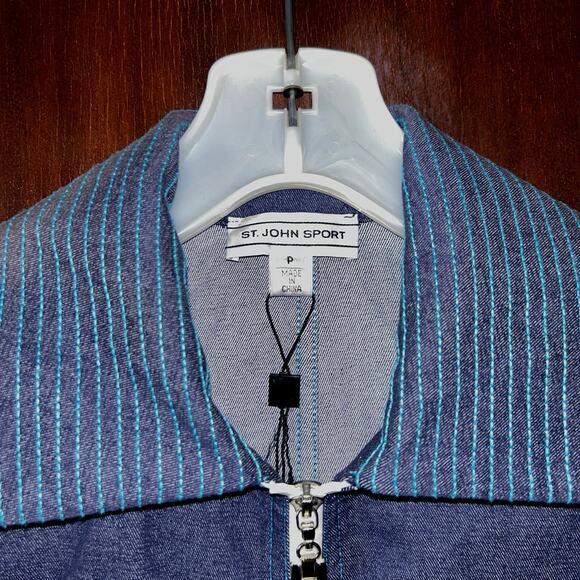 St John Sport Jacket Blue Denim Full Zip Pockets Casual Shoulder Pads size P - Picture 4 of 10